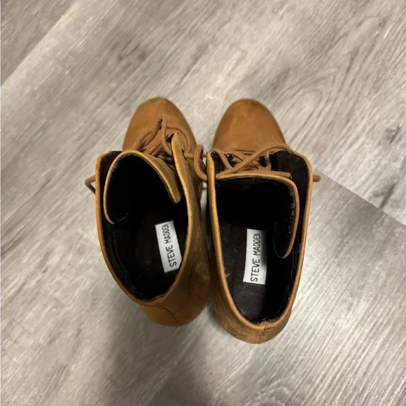 Steve Madden Raspy Booties - Picture 5 of 6